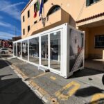 Struttura modulare vetrata personalizzata per la Guardia Costiera presso il porto di Sanremo
