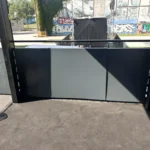 Dettaglio della struttura container Jägermeister in costruzione.